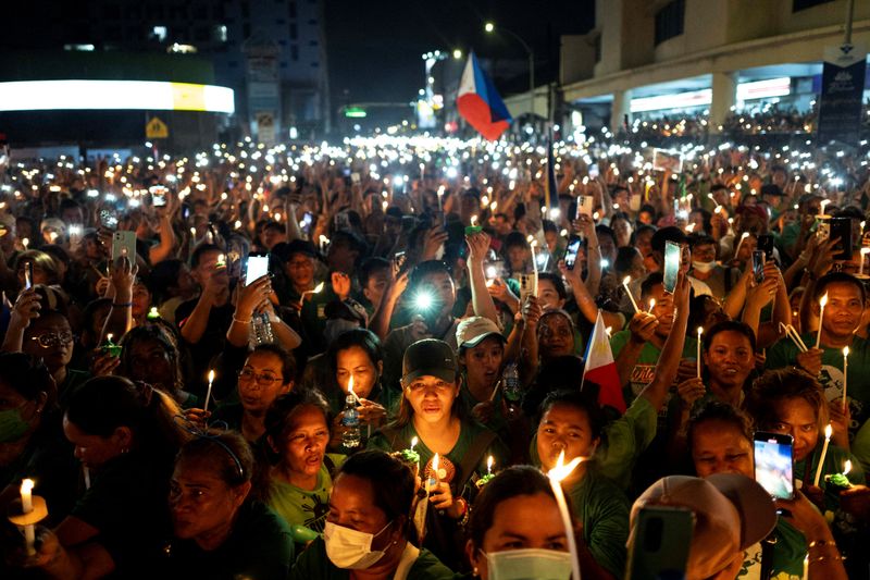 Ông Duterte thắng cử thị trưởng