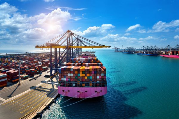 ETA, ETD là gì? Phân biệt ETA và ETD trong vận tải quốc tế 2026